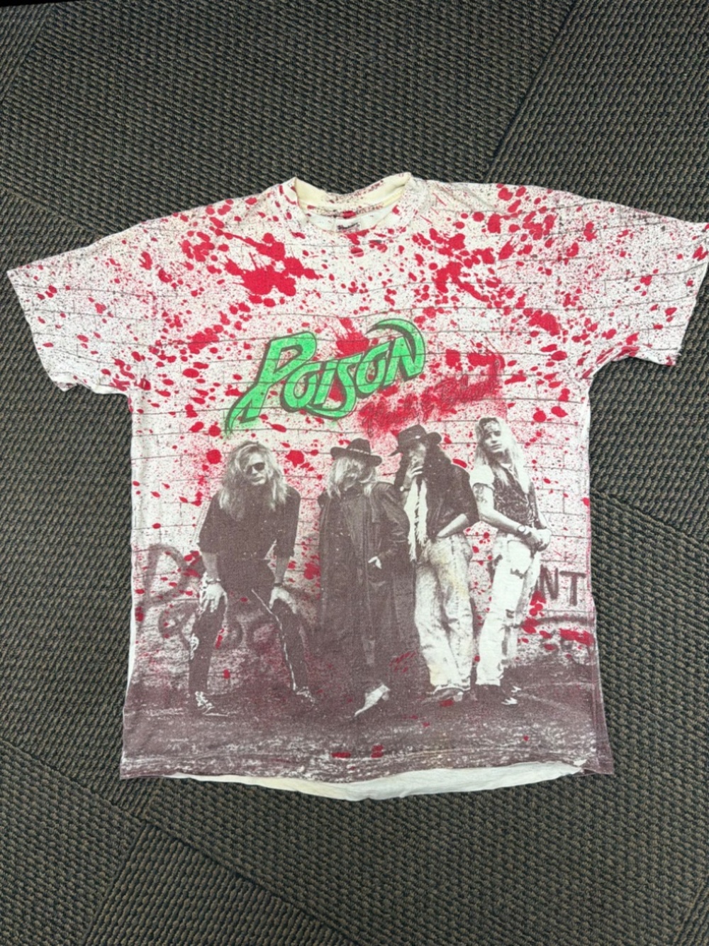 BRAND NEW!! Authentic 1990 Poison "Flesh & Blood" World Tour (XL)